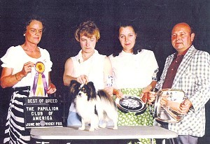 Judge: Ms Michelle Billings, Handler, Ms MaryJo Loye Josandre, Mrs Pearl George, Kvar